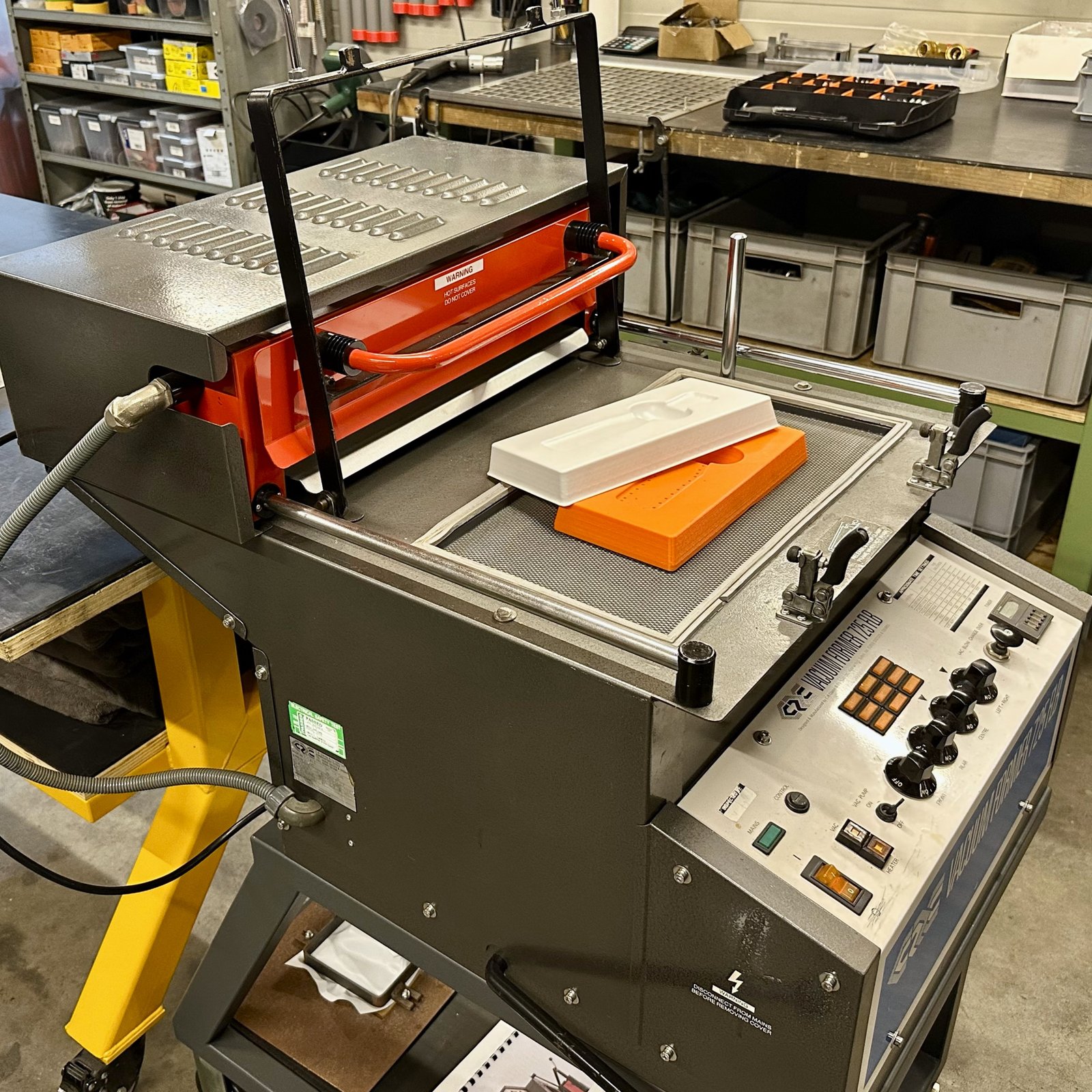 VACUUM FORMING